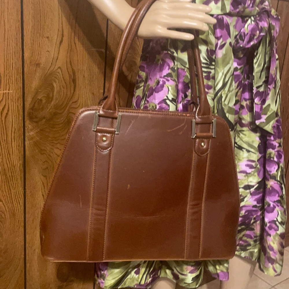 KB shoulder Bag
